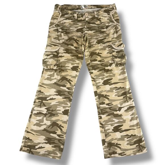 Camo Y2K Low Rise Baggy Cargo Pants Sz 25 Dead Stock Retro Flare Leg Streetwear - Picture 1 of 12